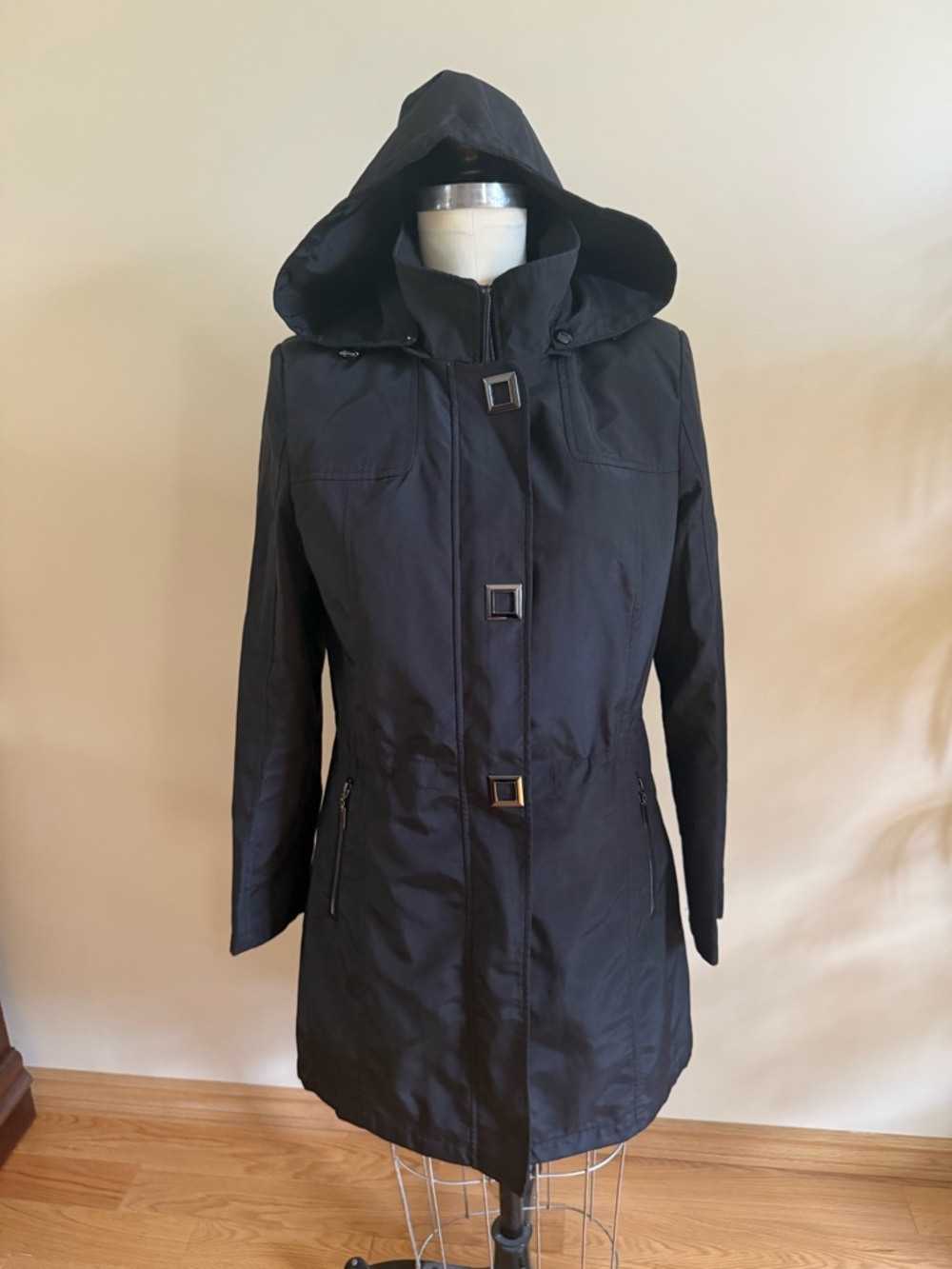 Novelti Black Hooded Zip Jacket Size 6